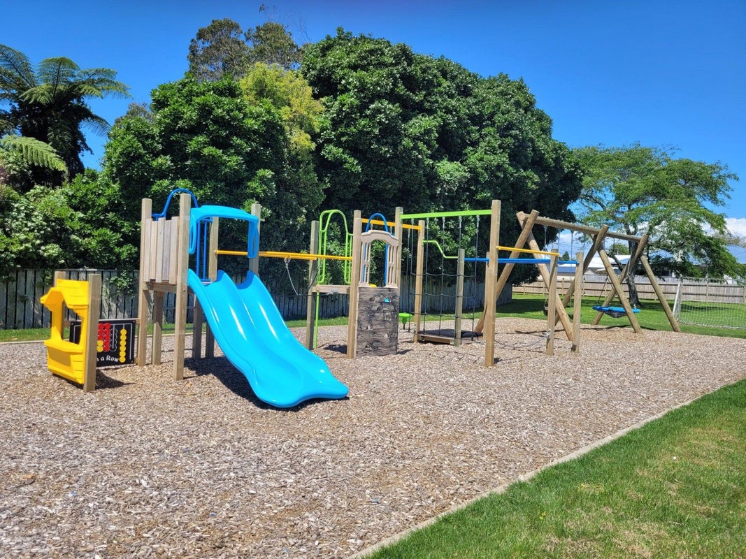23 TURI STREET, Welbourn, New Plymouth - Carousel 25