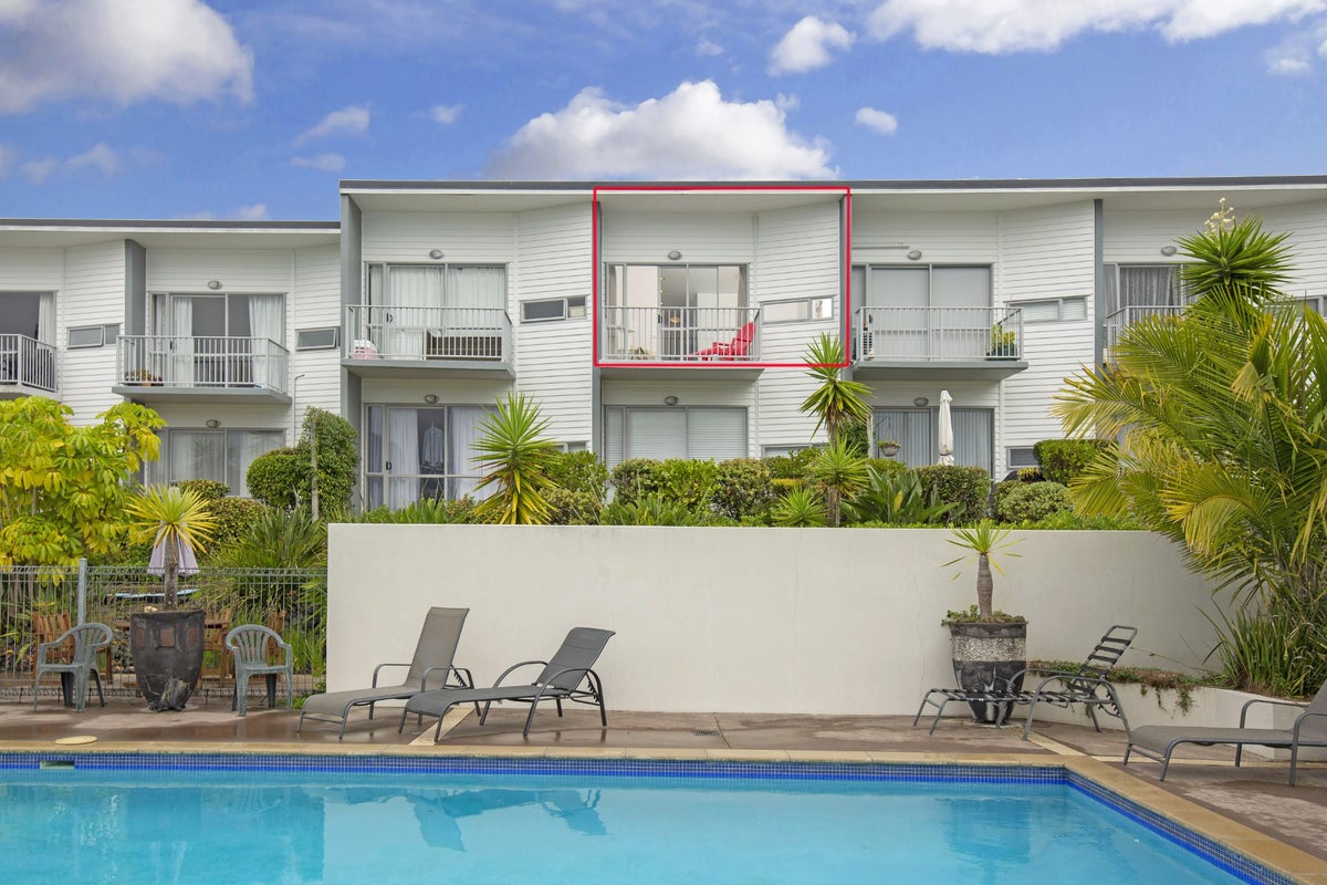 40/7 Kelvin Hart Drive, East Tamaki, Auckland - Carousel 1