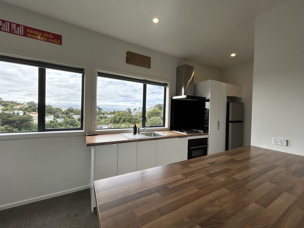51 Raroa Road, Kelburn, Wellington - Carousel 1