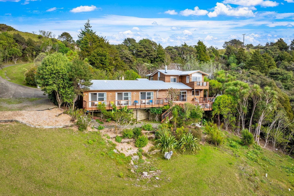 147 Green Hollows Road, Puhoi, Warkworth - Carousel 1