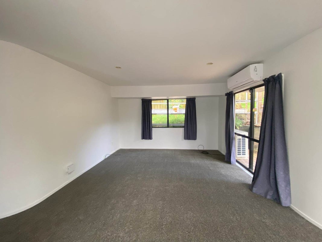 68C Connaught Street, Blockhouse Bay, Auckland - Carousel 2