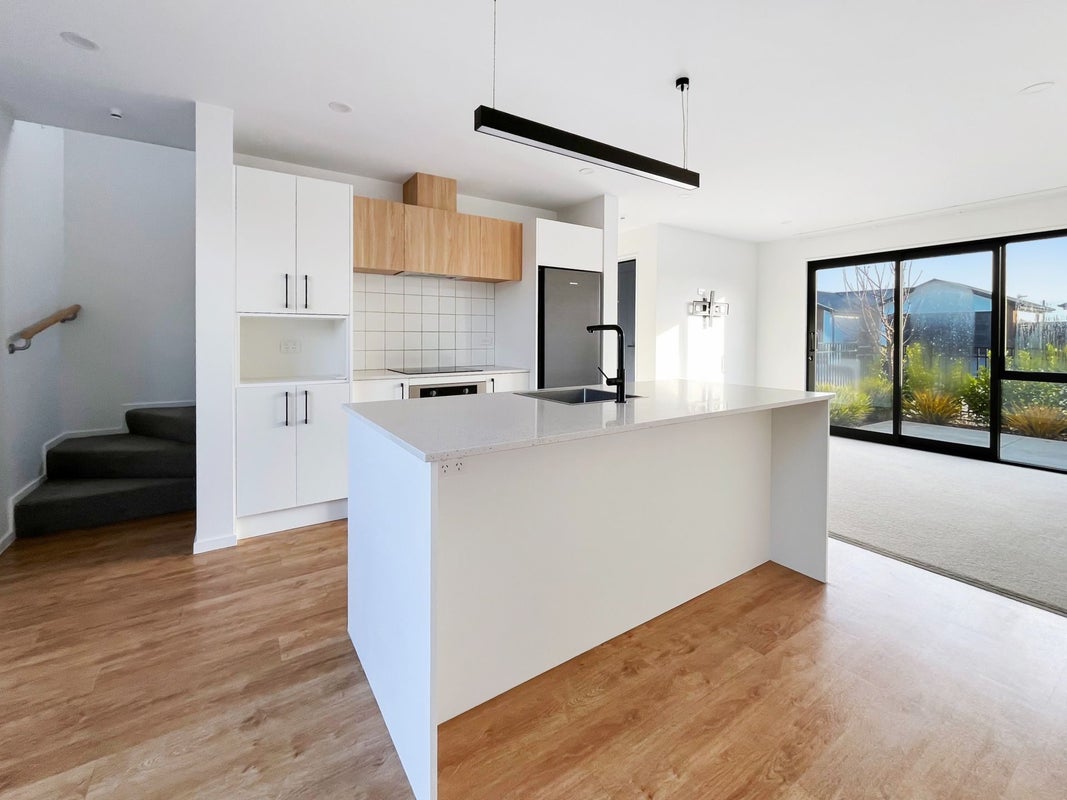 14 Miromiro Street, Broomfield, Christchurch - Carousel 2