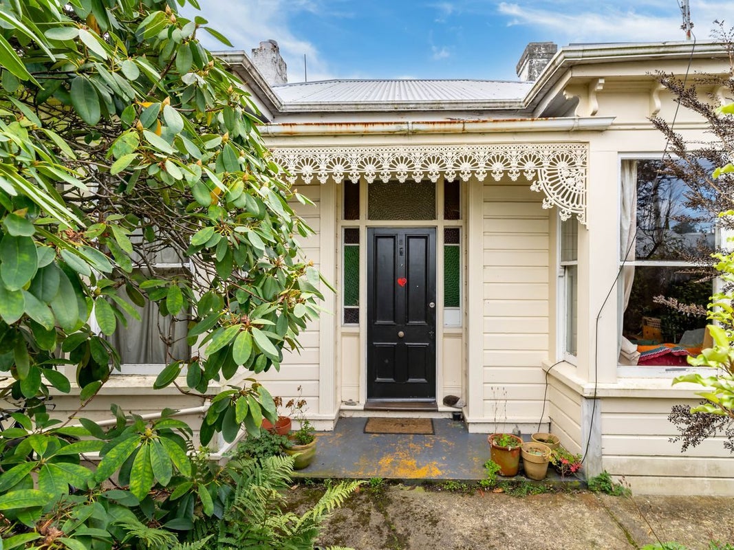 6 Crown Street, North East Valley, Dunedin - Carousel 1