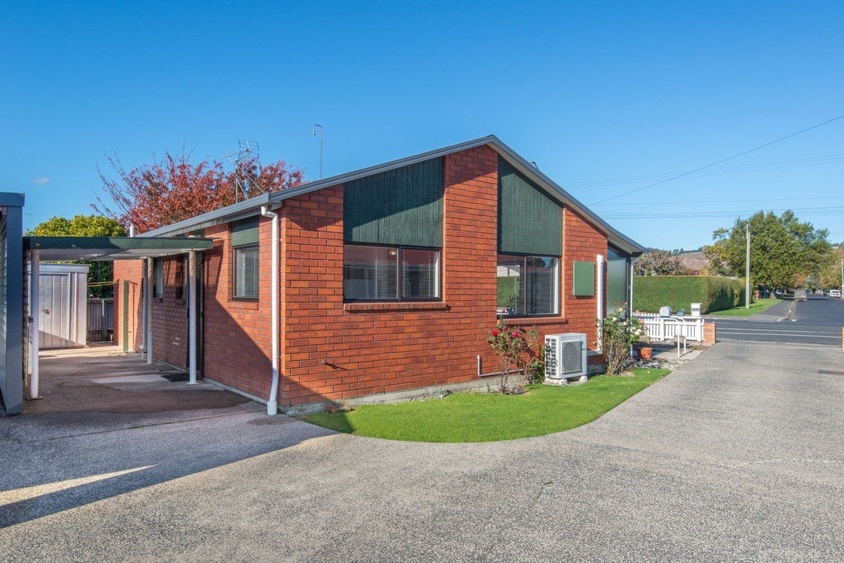 125E Factory Road, Mosgiel, Mosgiel - Carousel 16