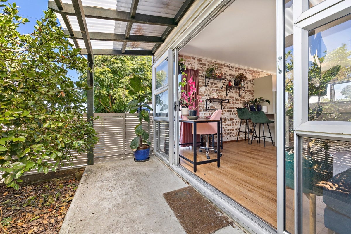 3/14 Makiri Street, Helensville, Auckland - Carousel 2