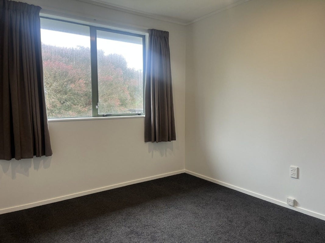 6 Ribbonwood Terrace, Ranui, Porirua - Carousel 21