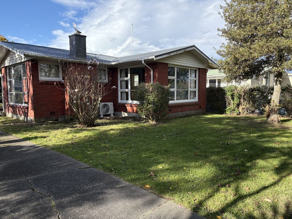 86 Woodbury Street, Russley, Christchurch - Carousel 1