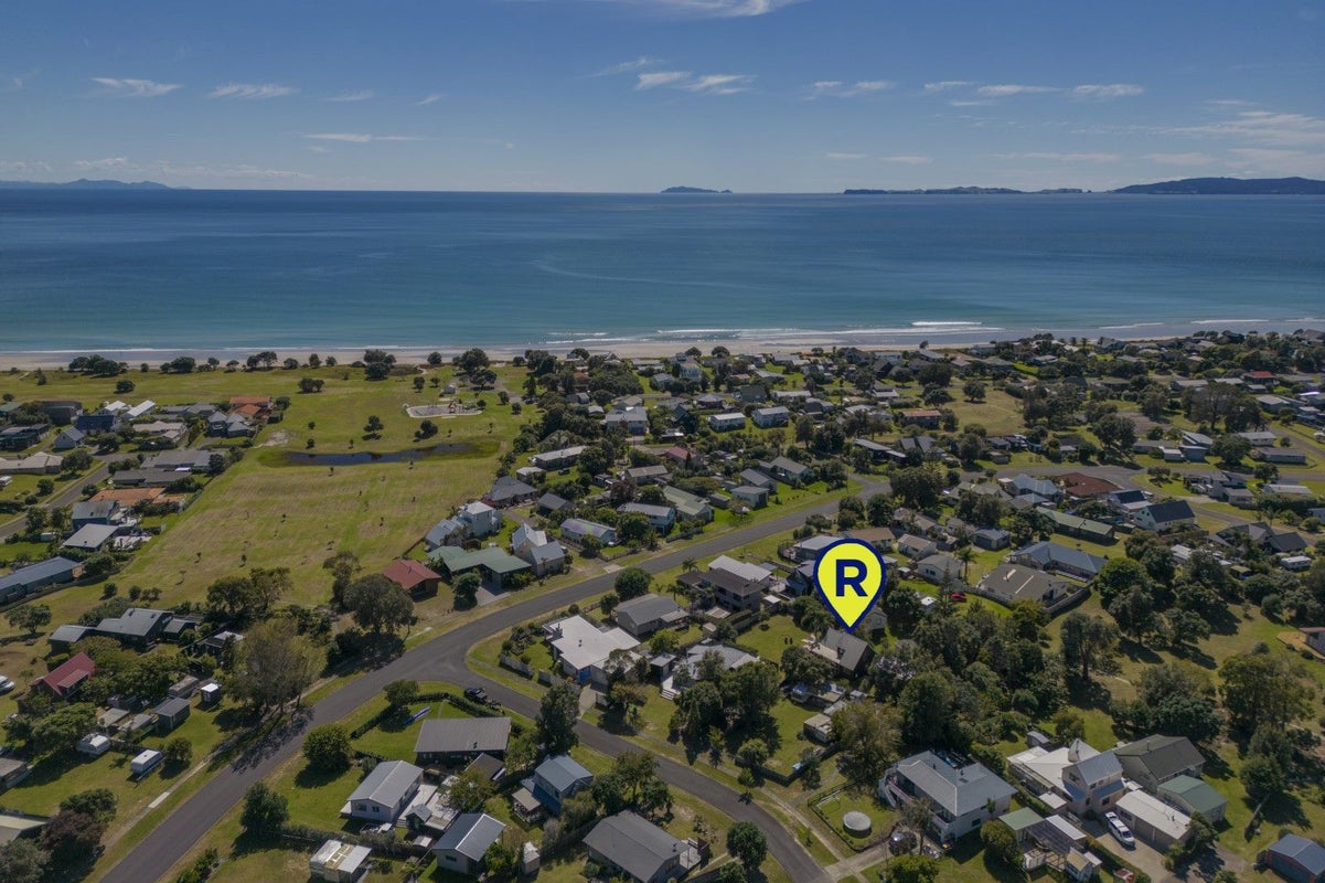 105 Puriri Place, Matarangi, Whitianga - Carousel 2