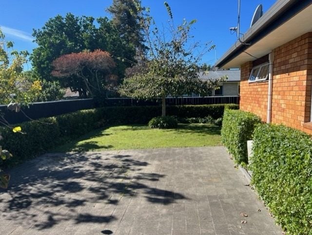 24 Middle Road, Rukuhia, Hamilton - Carousel 2