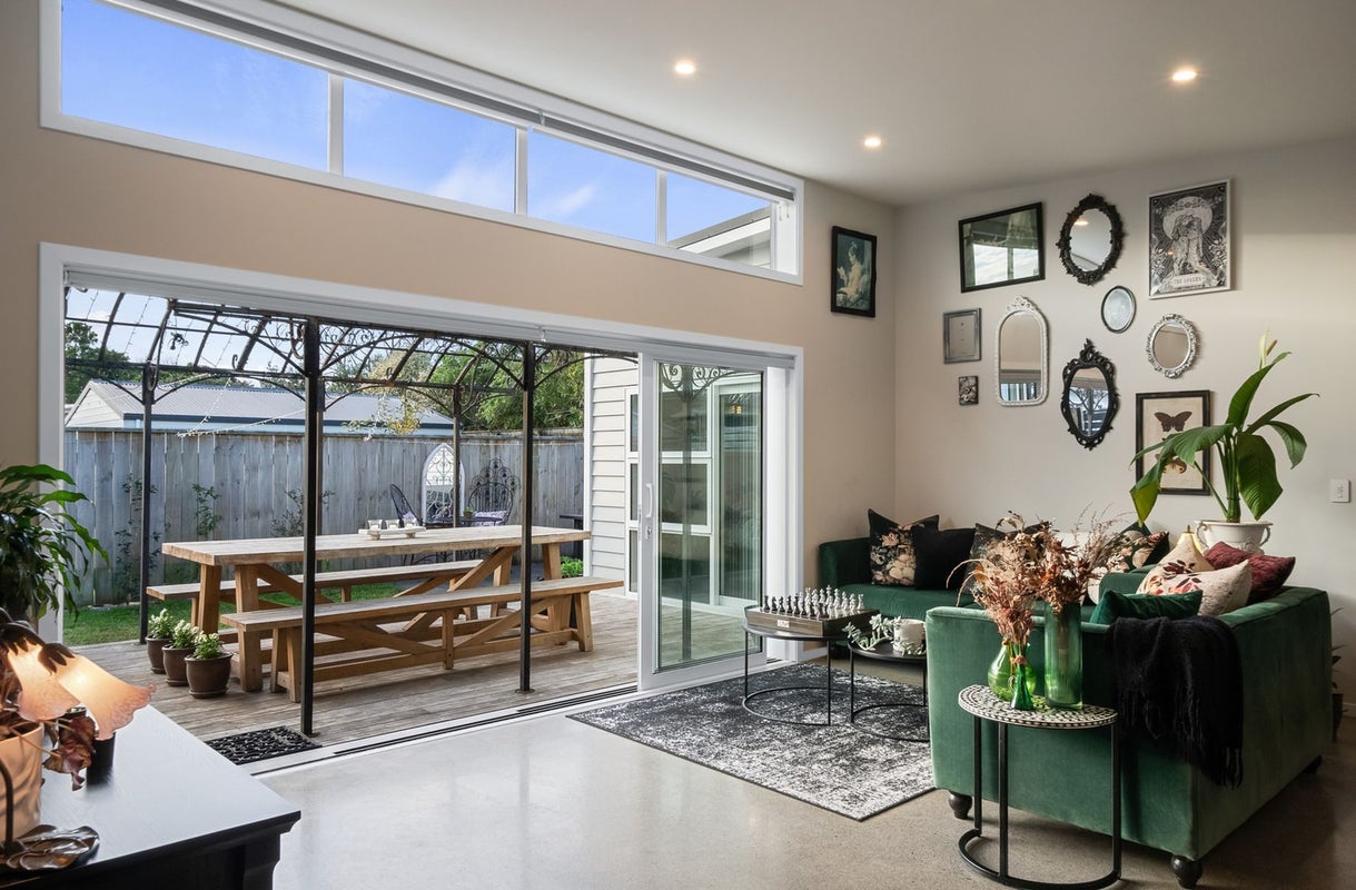 15B Winton Street, Paraparaumu Beach, Paraparaumu - Carousel 2
