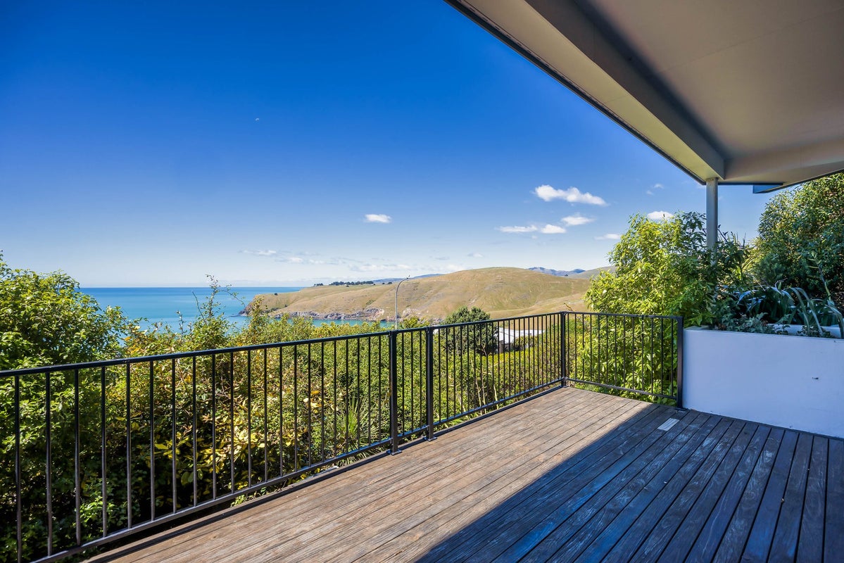 3A Langdale Place, Scarborough, Christchurch - Carousel 1