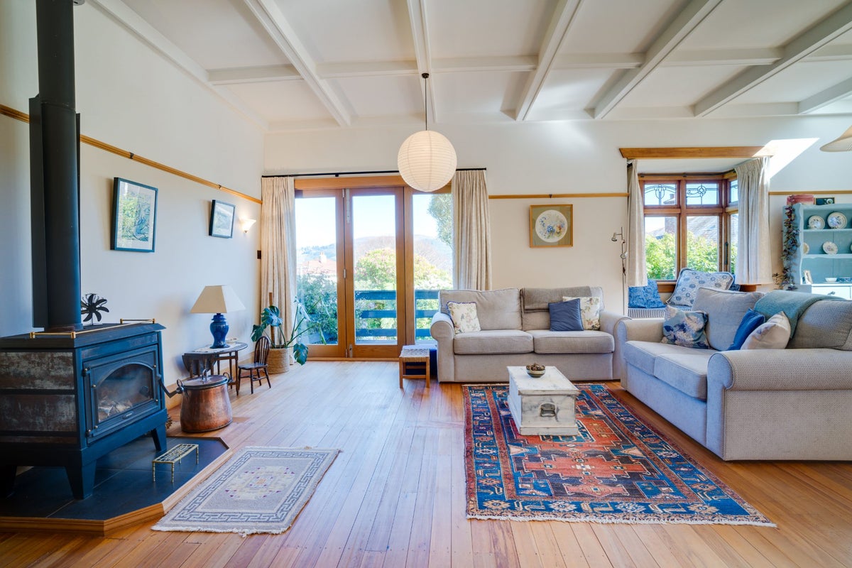 36 Grandview Crescent, Opoho, Dunedin - Carousel 2
