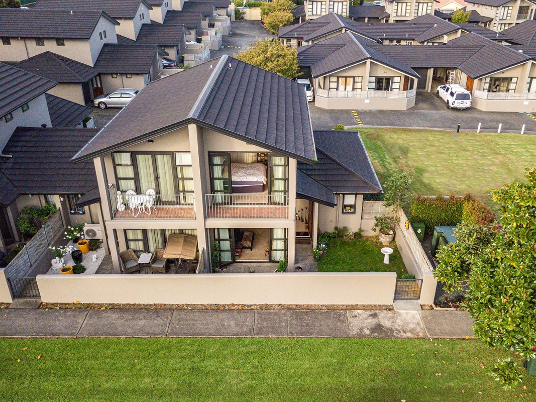 45/8 Landscape Road, Papatoetoe, Auckland - Carousel 1