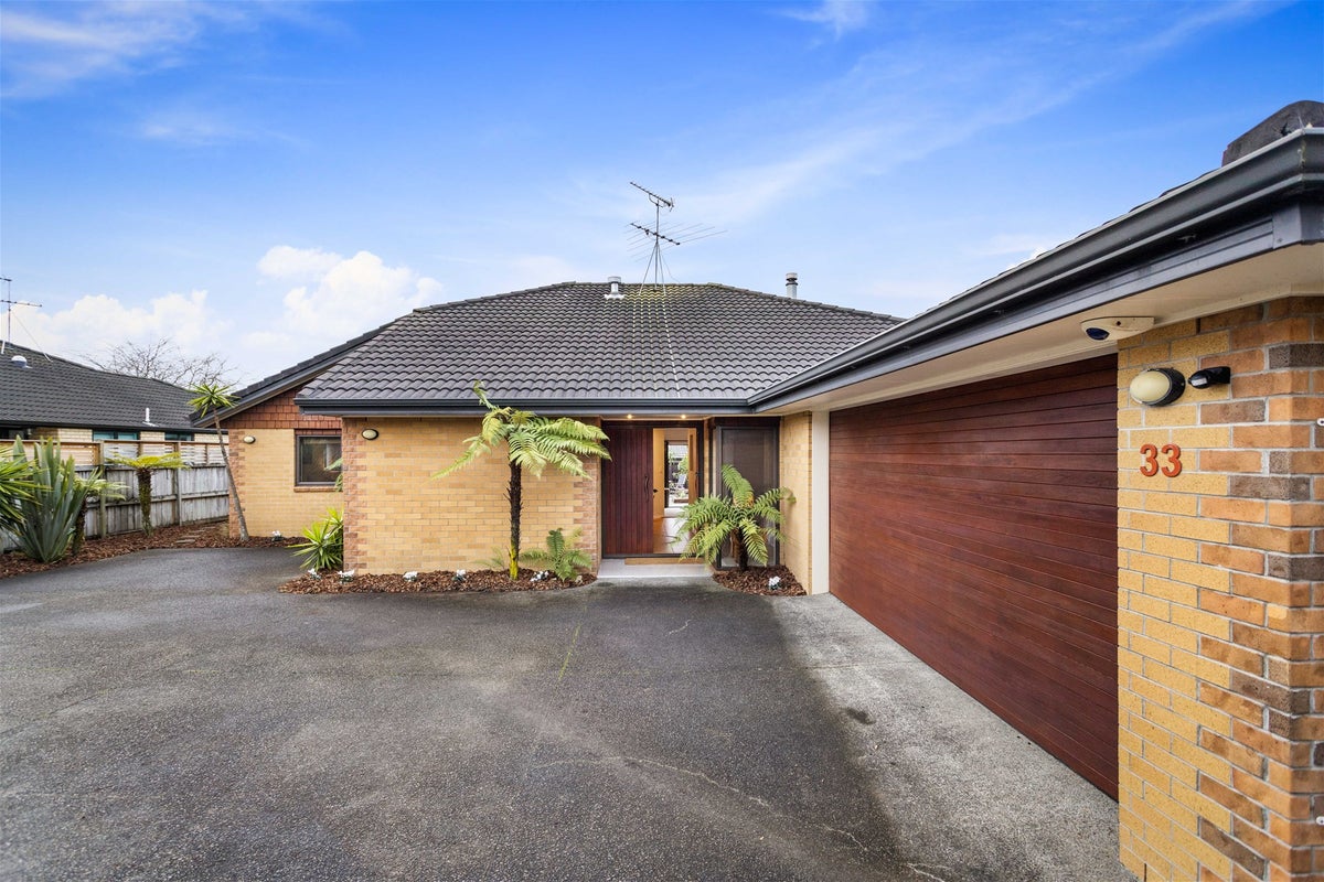 33 Te Wharau Drive, Greenhithe, Auckland - Carousel 2