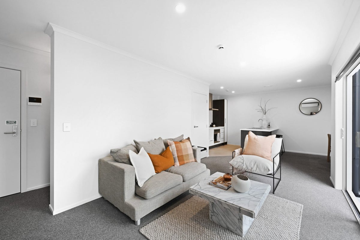 106/126 Commerce Street, Frankton, Hamilton - Carousel 2
