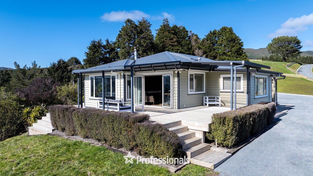 0 State Highway 2, Rimutaka Hill, Upper Hutt - Carousel 1