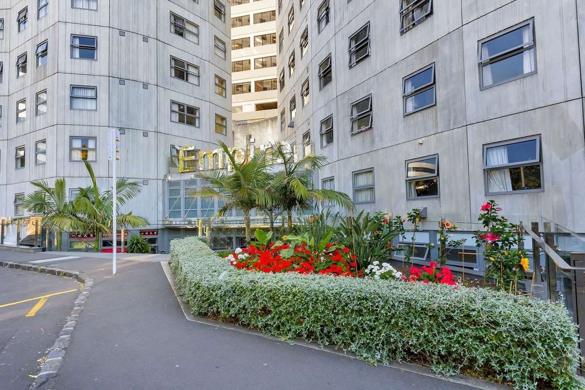 1821/21 Whitaker Place, Grafton, Auckland - Carousel 1
