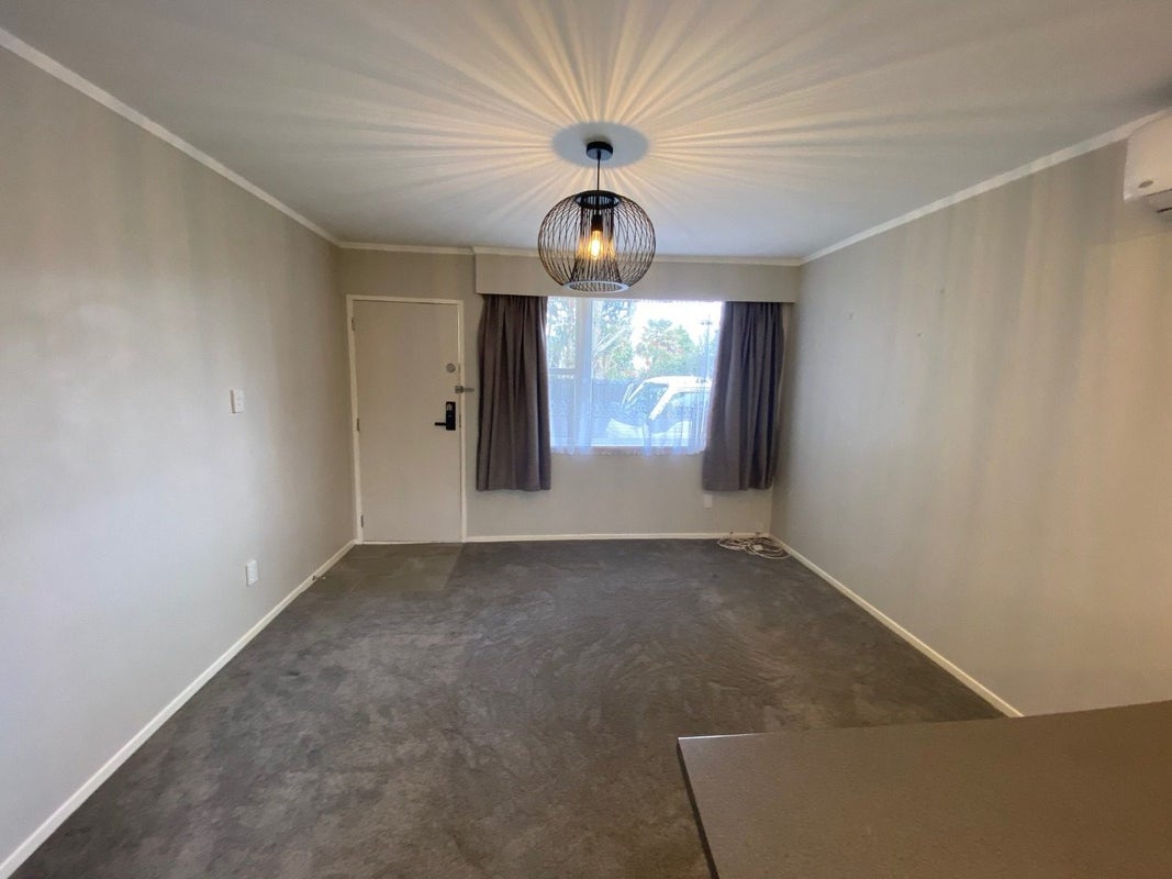 2/45 Mariri Road, Onehunga, Auckland - Carousel 2