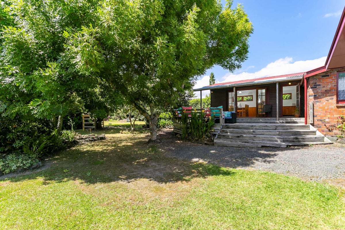 41 Township Road, Waitakere, Auckland - Carousel 2