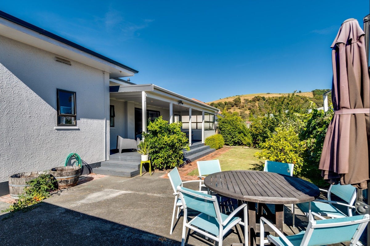 5 Golding Road, Taradale, Napier - Carousel 16