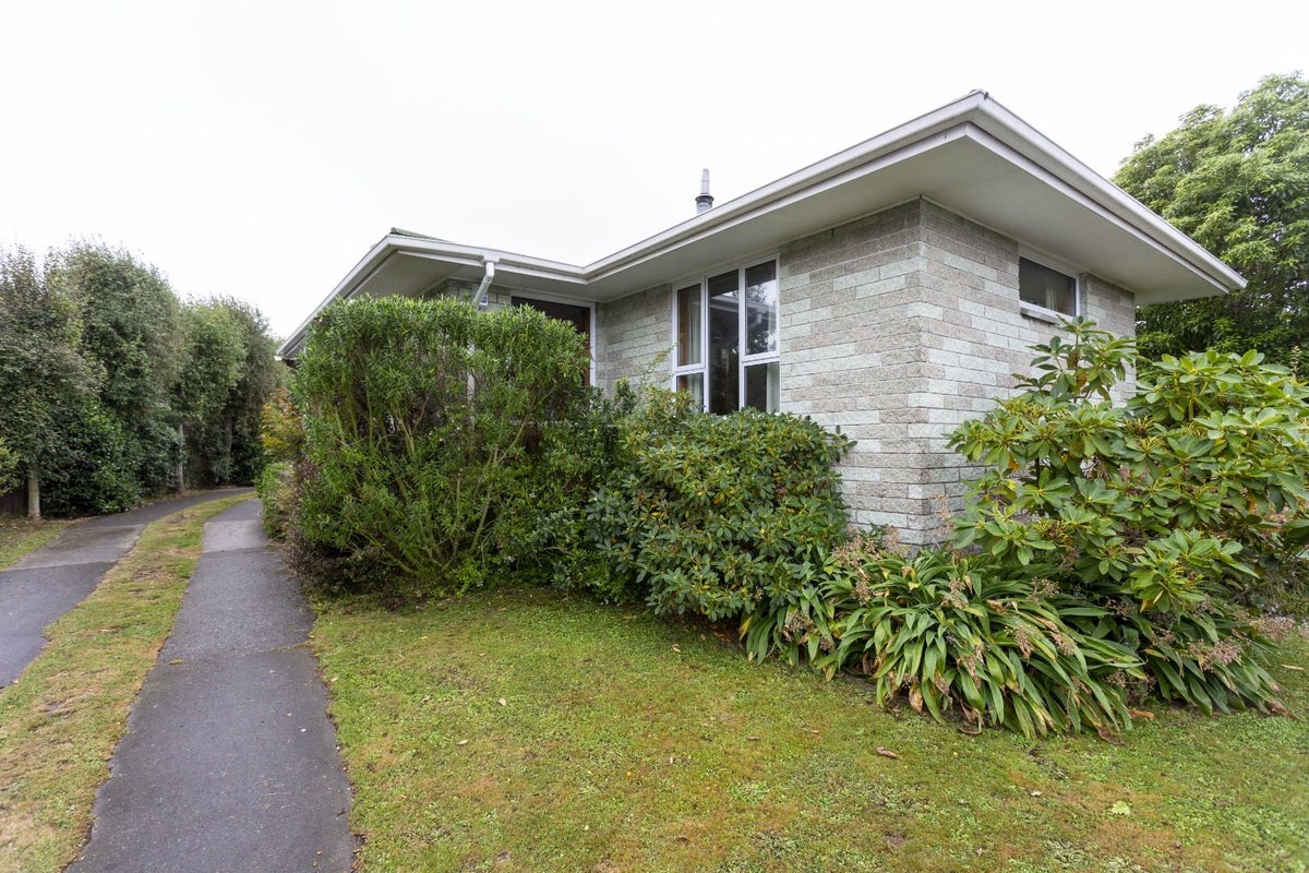 22 Charles Upham Avenue, Hillmorton, Christchurch - Carousel 1