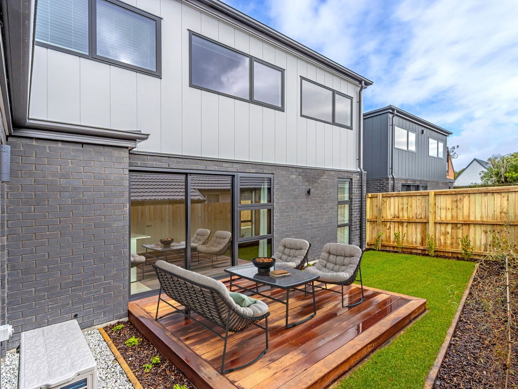 1/45 Cranford Street, St Albans, Christchurch - Carousel 1