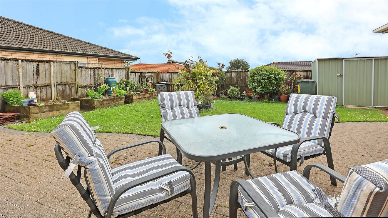 5 Somerton Rise, Henderson, Auckland - Carousel 20