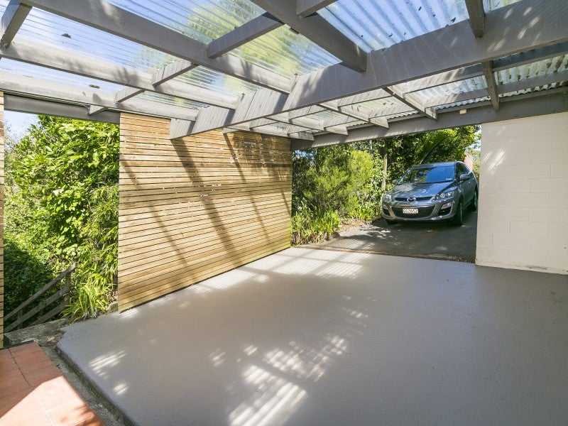 69 Messines Road, Karori, Wellington - Carousel 20