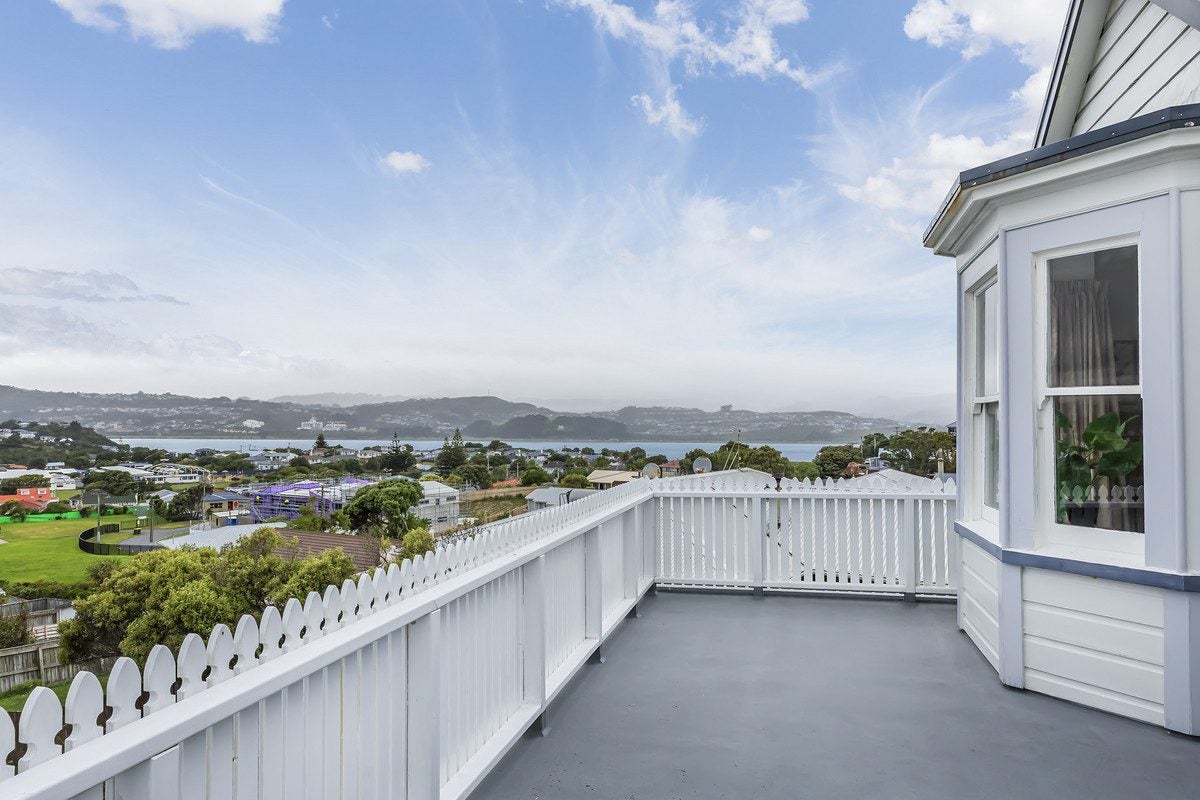 97A Matatiro Street, Titahi Bay, Porirua - Carousel 1