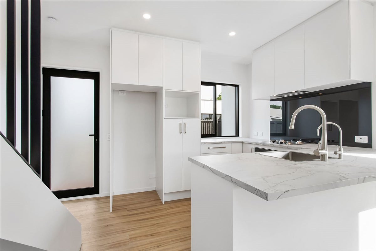 5/7 Gambia Street, Papanui, Christchurch - Carousel 2