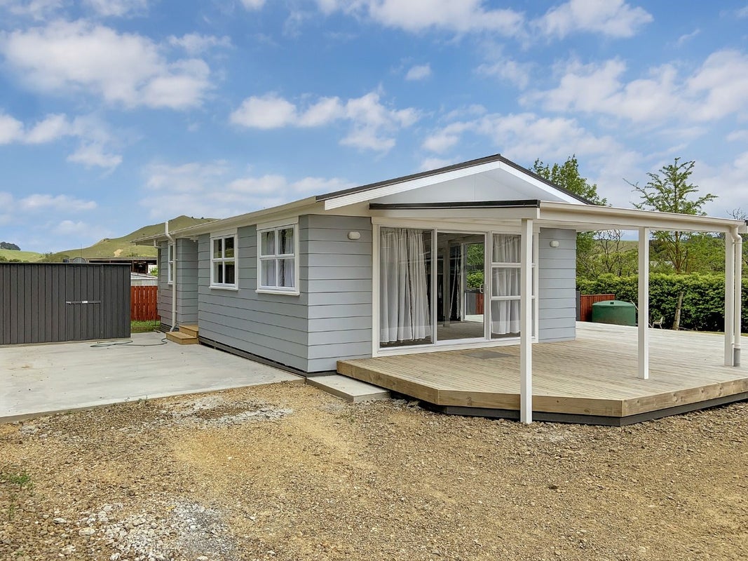 52 Matthews Road, Outer Kaiti, Gisborne - Carousel 9