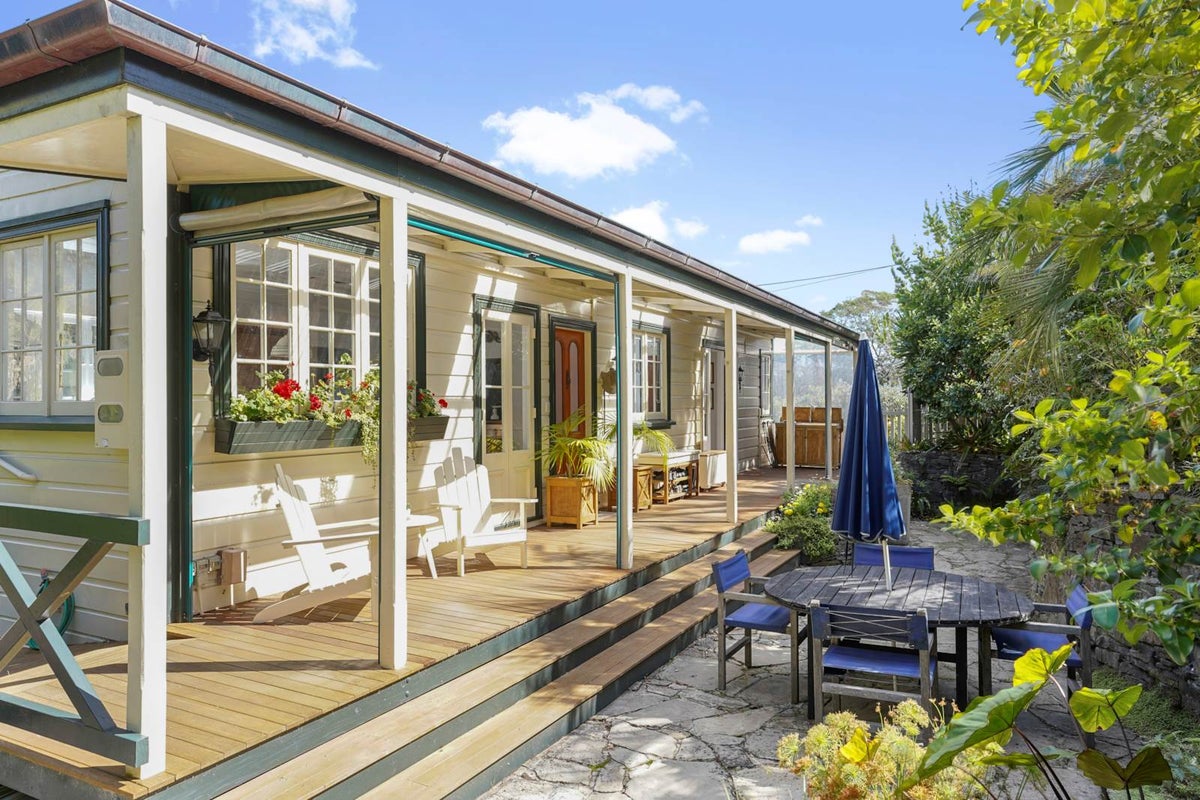 146 Attwood Road, Paremoremo, Auckland - Carousel 1