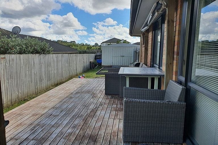 11 Thomas Hamer Place, Greenhithe, Auckland - Carousel 9