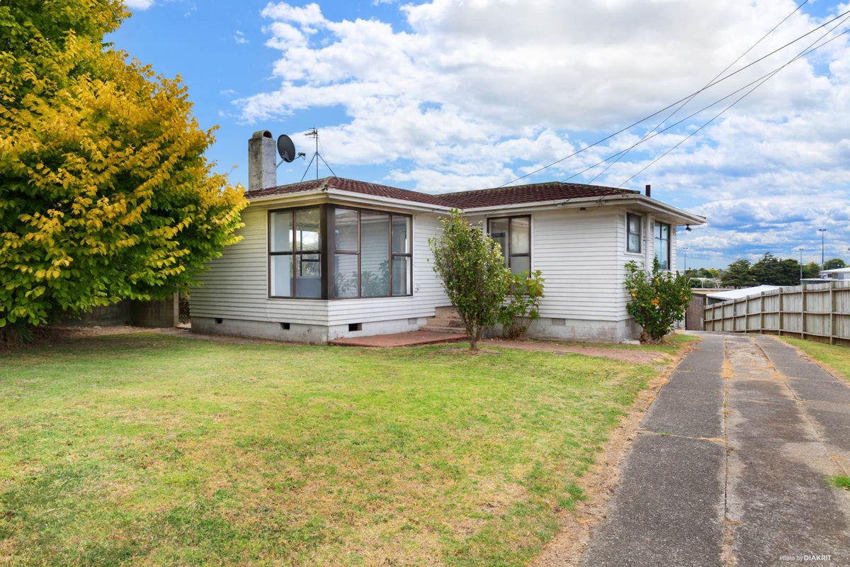 27 Boakes Road, Mount Wellington, Auckland - Carousel 2