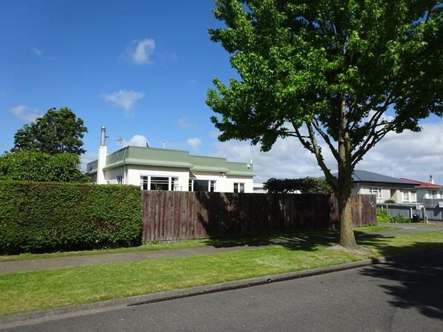 911 Clive Street, Akina, Hastings - Carousel 13
