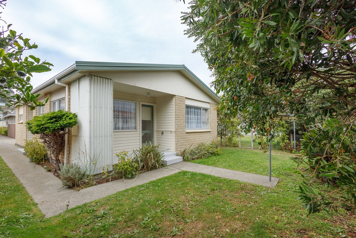 21A Aparima Avenue, Miramar, Wellington - Carousel 2