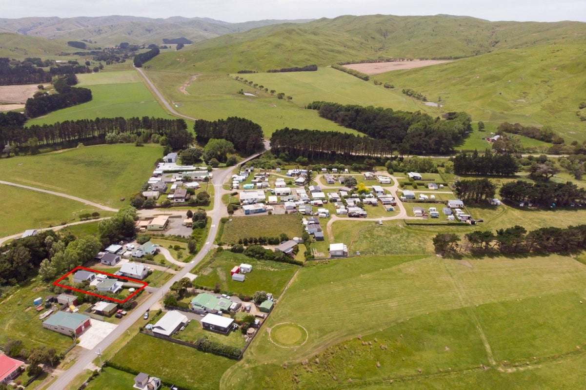 30 Seaview Road, Dannevirke - Carousel 20