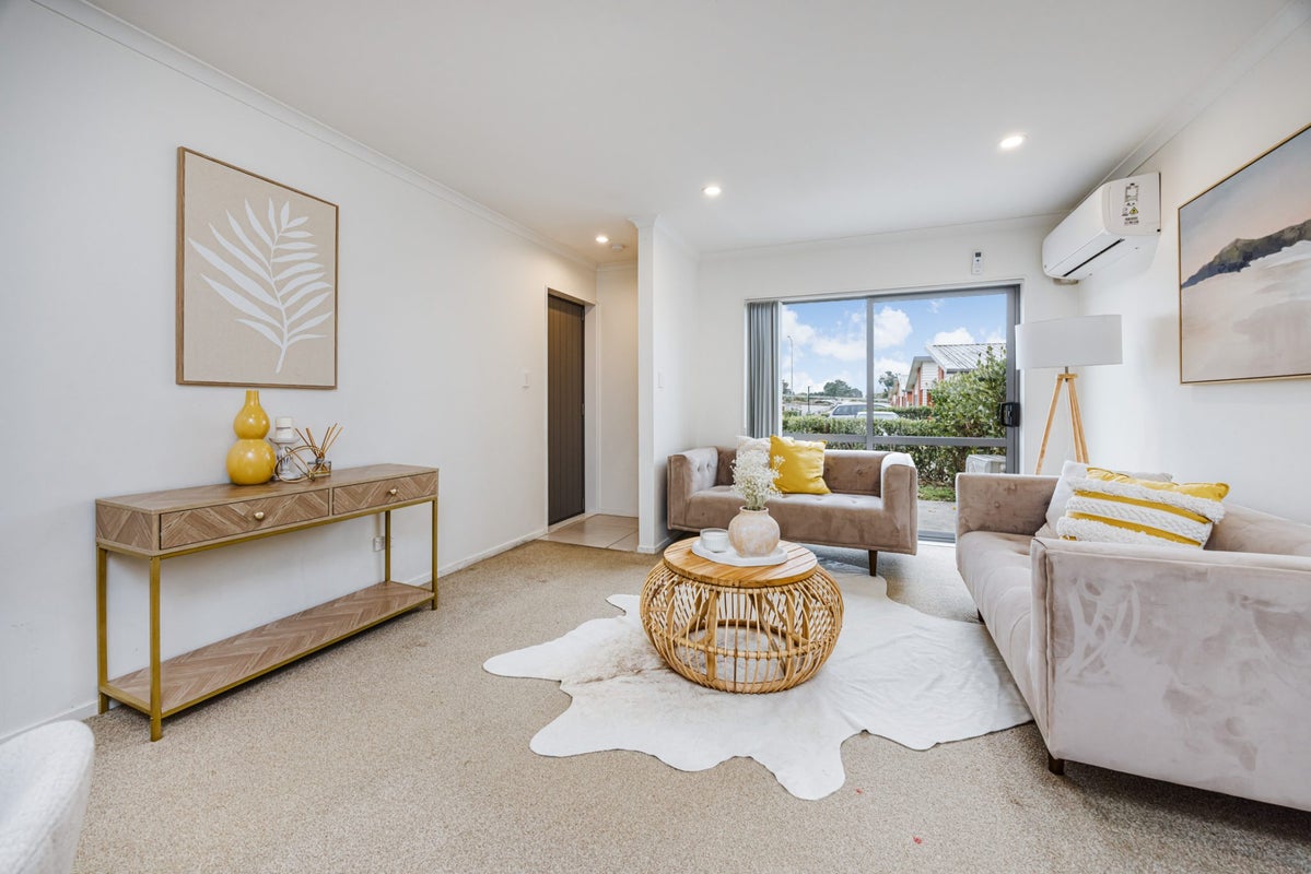 8/46 Park Estate Road, Rosehill, Papakura - Carousel 1