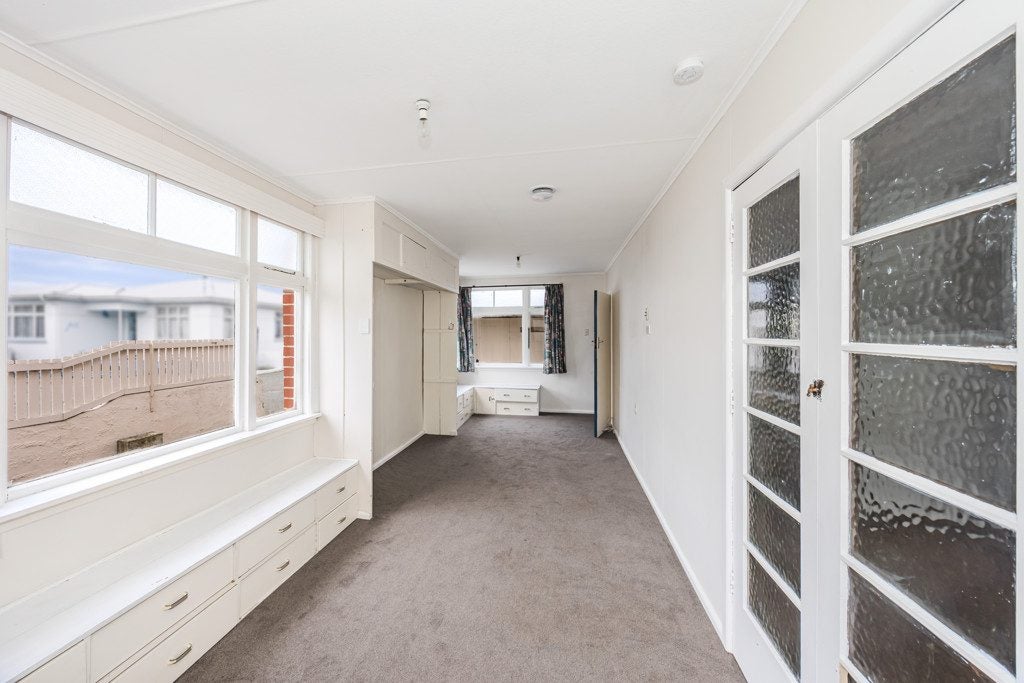 1 Gladstone Drive, Oamaru North, Oamaru - Carousel 2