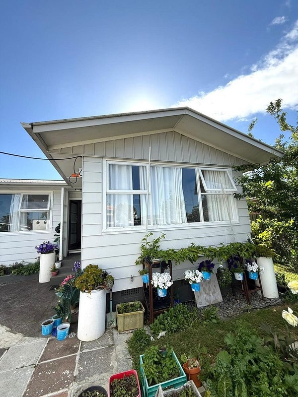 11 Harania Avenue, Favona, Auckland - Carousel 20