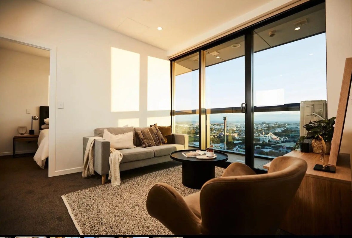 1402/8 Lakewood Court, Manukau, Auckland - Carousel 2
