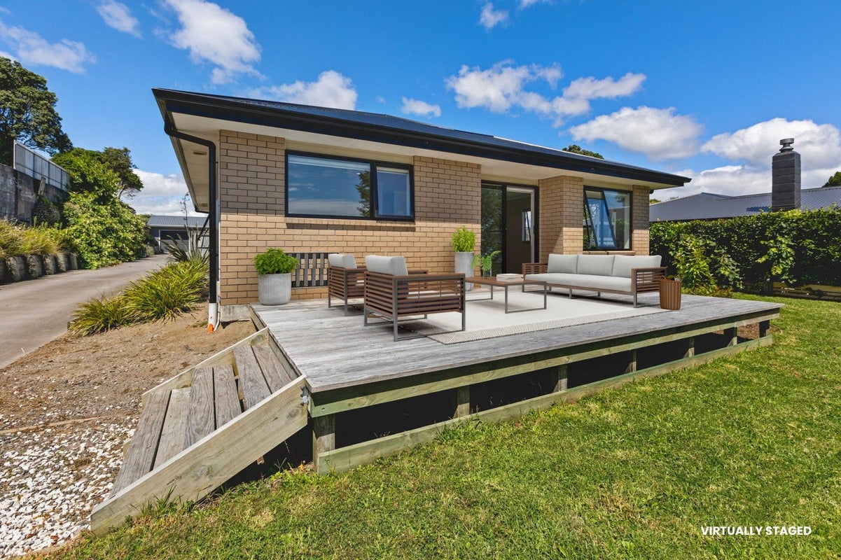 10B Cowling Road, Hurdon, New Plymouth - Carousel 2