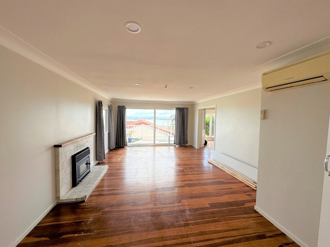 336 Hillsborough Road, Hillsborough, Auckland - Carousel 1