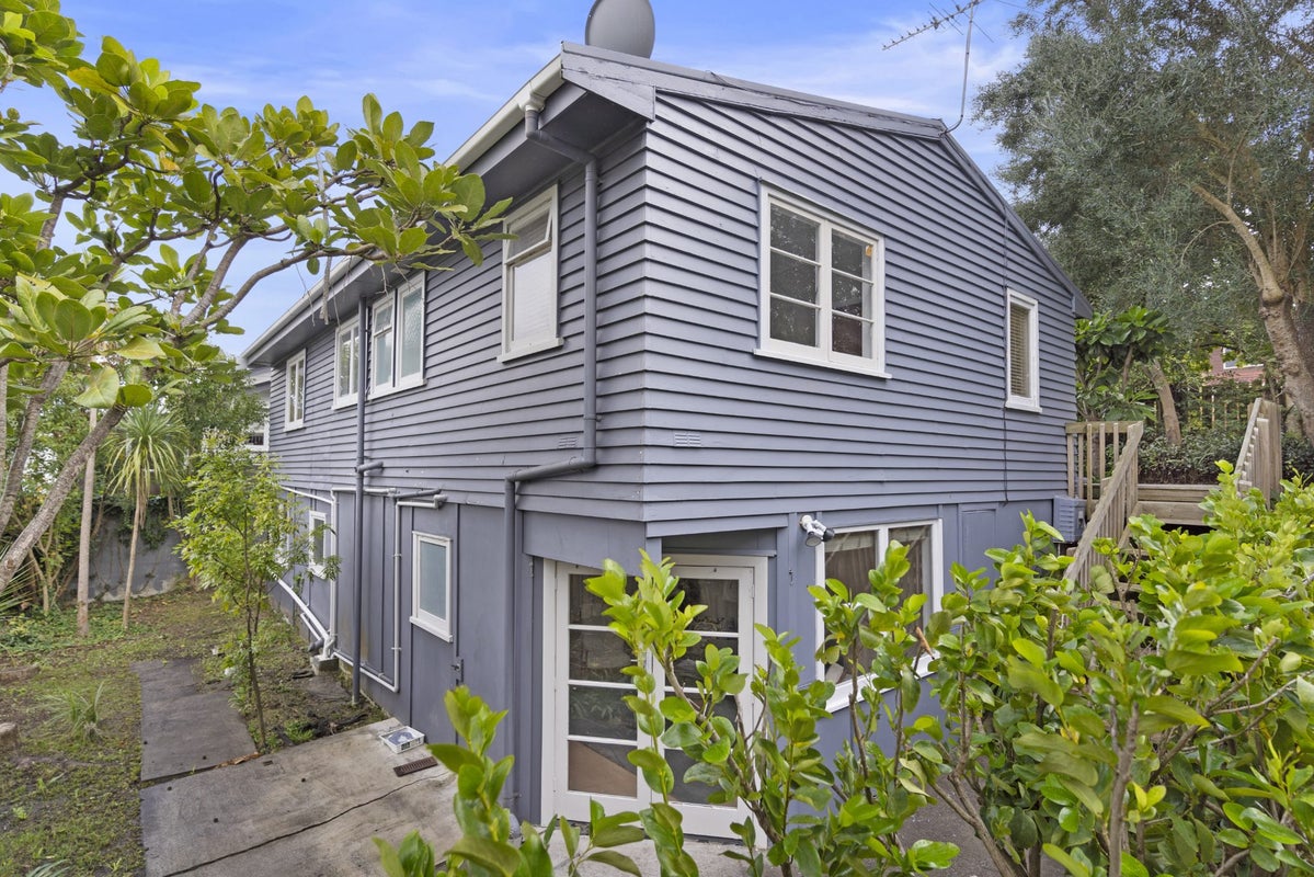 19A Henry Street, Avondale, Auckland - Carousel 19