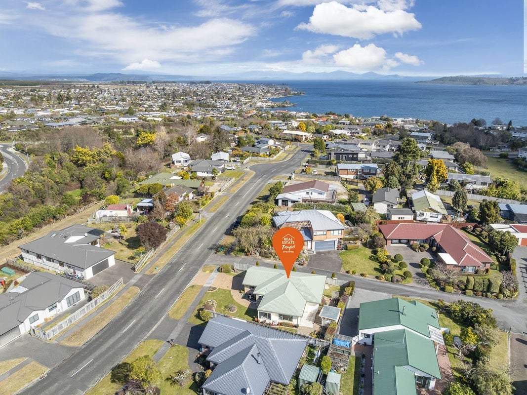 76 Birch Street, Hilltop, Taupō - Carousel 28