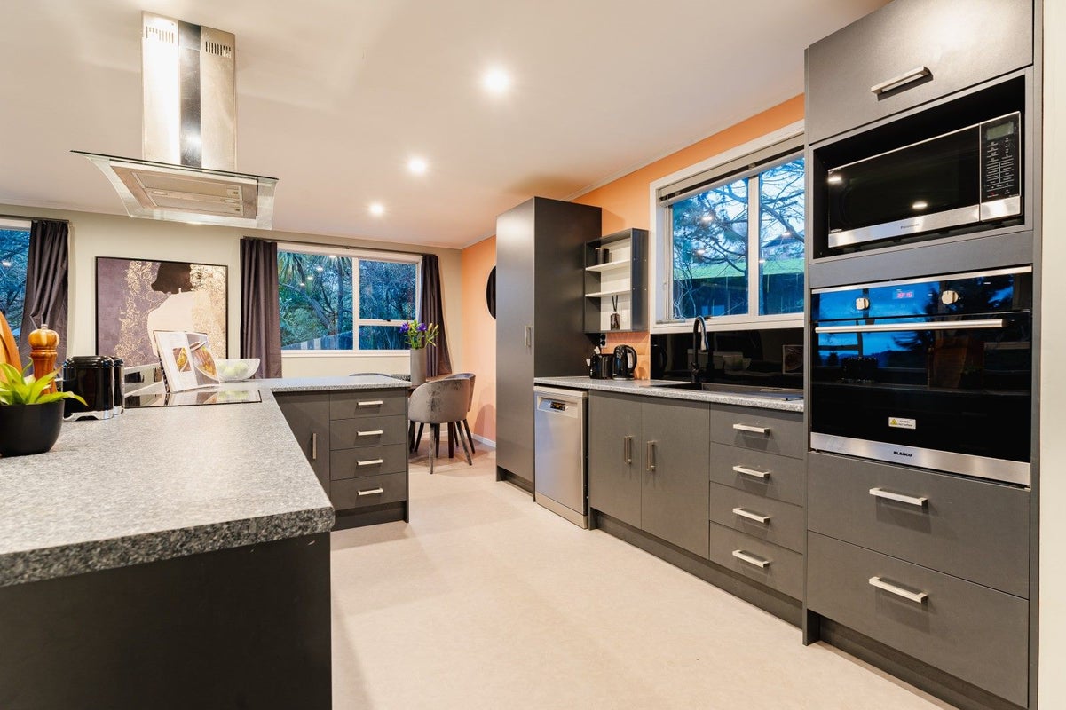 99B Wakari Road, Helensburgh, Dunedin - Carousel 2