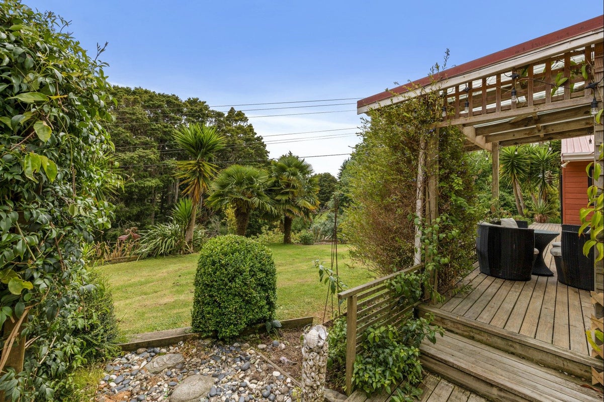 59 Gibbons Road, Kaiwaka - Carousel 1