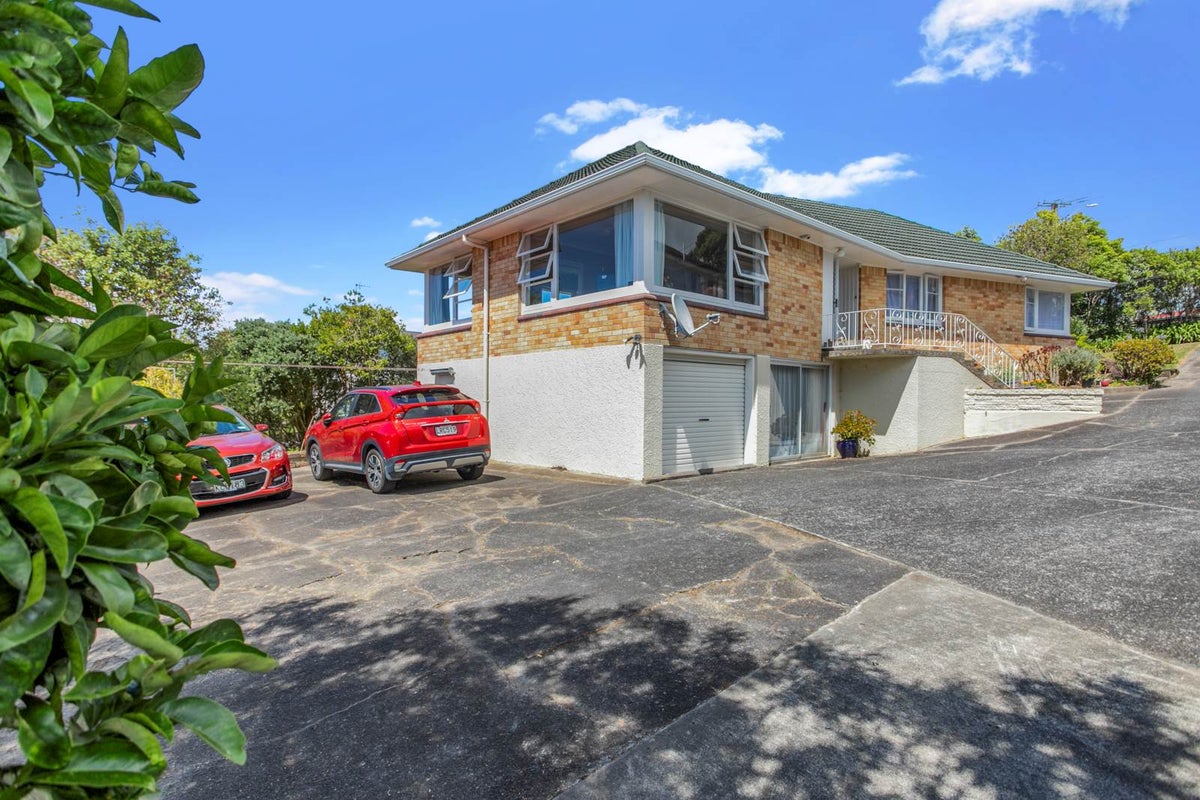 498 Blockhouse Bay Road, Blockhouse Bay, Auckland - Carousel 1