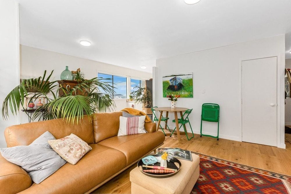 19 Cottleville Terrace, Thorndon, Wellington - Carousel 1