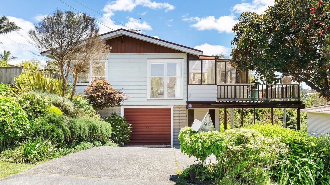 96 Deep Creek Road, Torbay, Auckland - Carousel 1